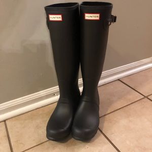 Hunter Original Tall Matte Black Rain Boot - NWT